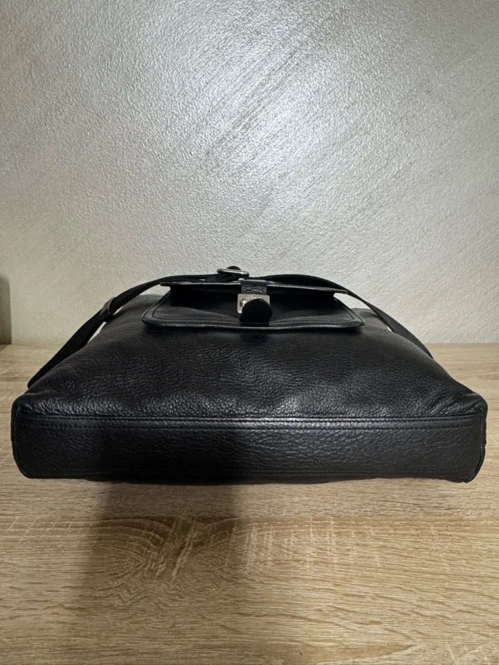 Lauren Ralph Lauren Black Pebbled Leather Tote 2-Way Satchel Bag